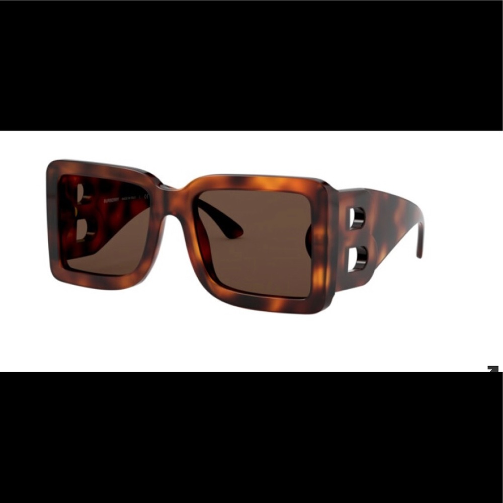 B Motif Square Frame Sunglasses